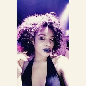 Meet your Posher, Lydia